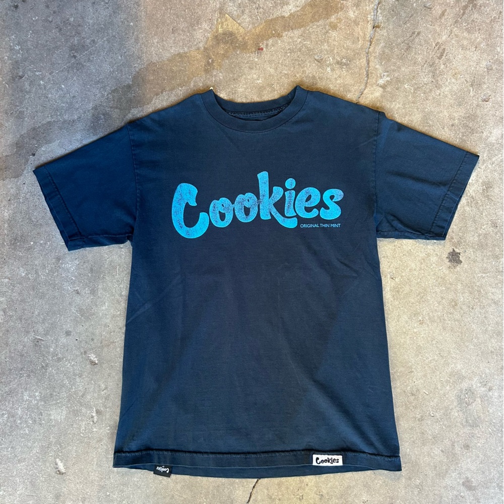 Vintage Distressed Early 2000s Y2k Skater core Cookies Navy blue tee